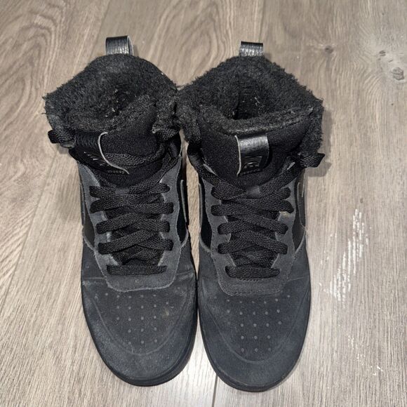 Nike Court Borough Mid 2 CQ4023-001 Size 5Y - Picture 5 of 7